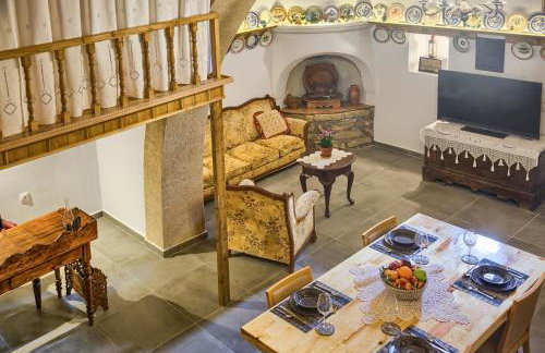 Stone Arch - Photo 16