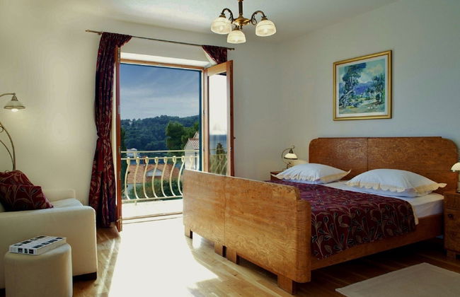 Villa in Sumartin Near the Beach & Ferry Port - Foto 2