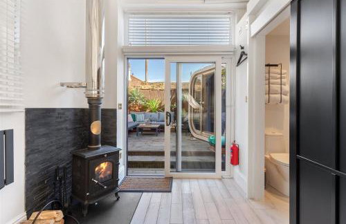 The Little Pines - 5 min walk to beach and sauna - Foto 25