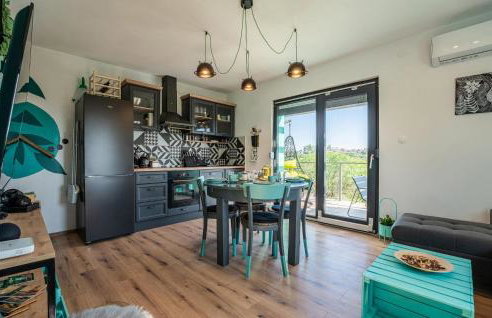 Amazing Home In Gornje Plavnice - Foto 5