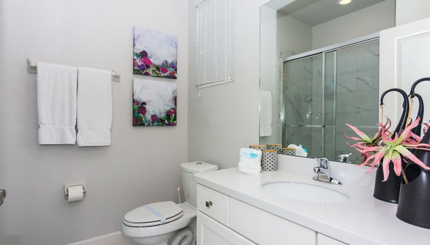 Magical Retreat: Luxurious Home Near Disney World - Photo 4