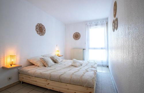 Centre - Parking - Esplanade de l'Europe - Cosy - Foto 5