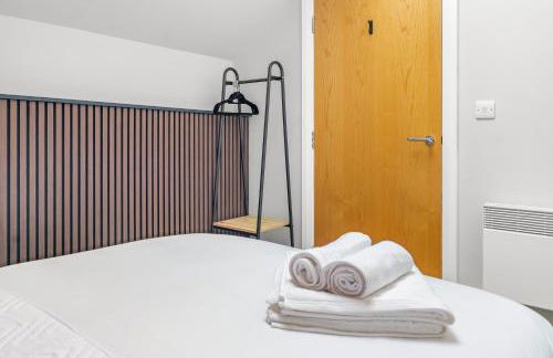 St George's Quarter Stay - Modern City Centre Duplex - Perfect for Business & Leisure - FREE PARKING - WiFi Included - Close to transport links - Foto 16