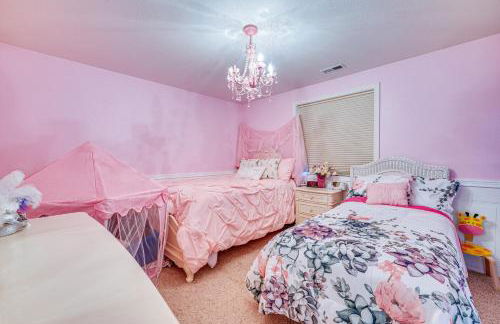 1 Mi to Moses Lake Home with Private Yard and Hot Tub - Foto 23