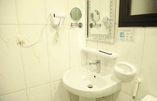 Yan Apartments Hotel - Photo 17