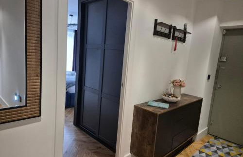 Newly Renovated Flat with Parking space - Foto 14