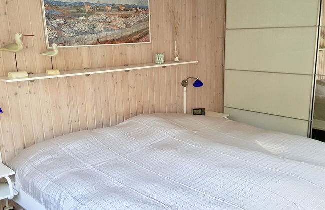 "Gudrid" - 500m from the sea - Foto 17