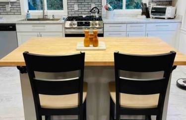 Lakefront Cottage on Brewer Lake - Foto 5