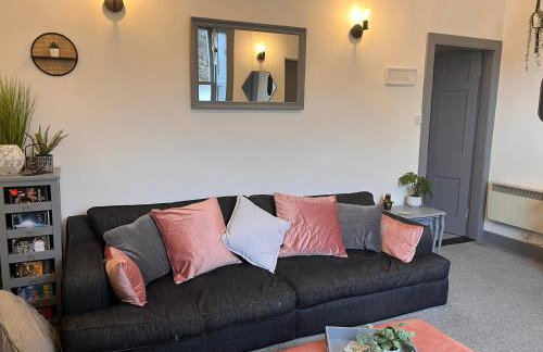 The Sheriffs Lodge - Photo 40