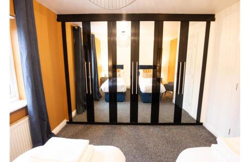 The Captain's Compass - Foto 73