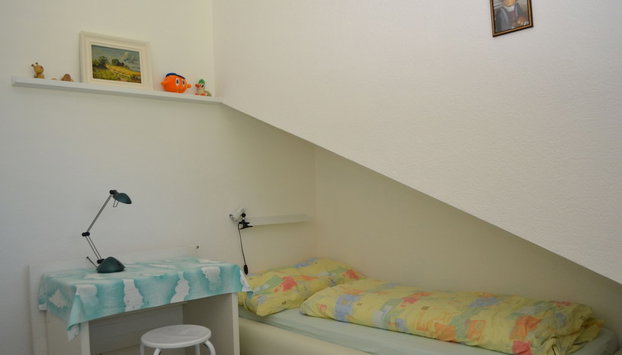 Two-bedroom Apartment for 4-5 Guests With Lake and Mountain Views - Foto 5, Habitación