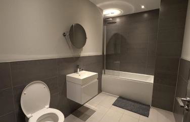 Lovely Central Brentwood Flat - Foto 26