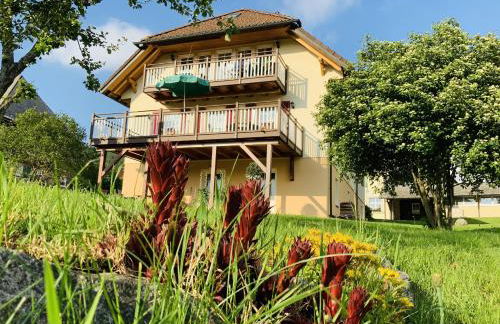 Ferienwohnung Lindenhof - Photo 1