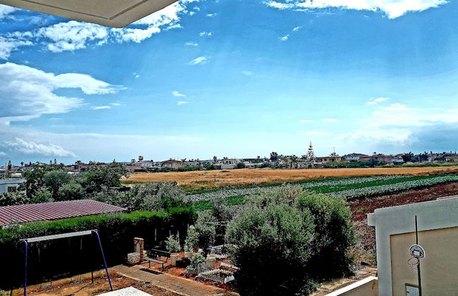 Stunning Spacious 2-bed Apartment in Liopetri - Foto 39