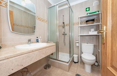 The Canadians Escape ~ Relaxing Portimão Portugal - Foto 29