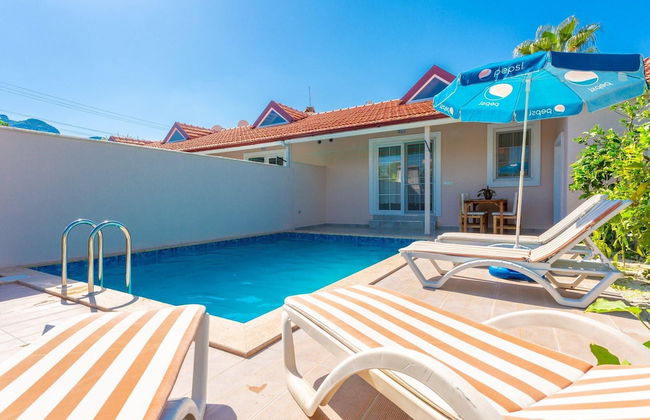 Villa Duman 1 Private Pool A C Wifi Car Not Required - 3164 - Foto 2
