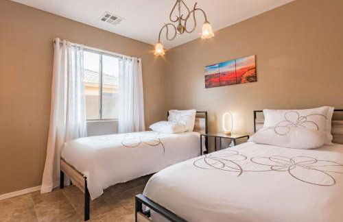 Desert Oasis Amazing Pool Waterfall Firepit Office - Foto 30