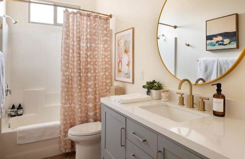 Luxury 3BR in Upscale Neighborhood Pet Friendly - Foto 26