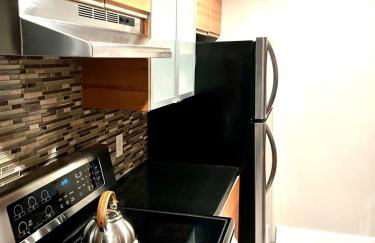 Modern Abode 2BR Near UofR, Highland, Downtown Rochester, NY Sleeps 4 - Foto 8