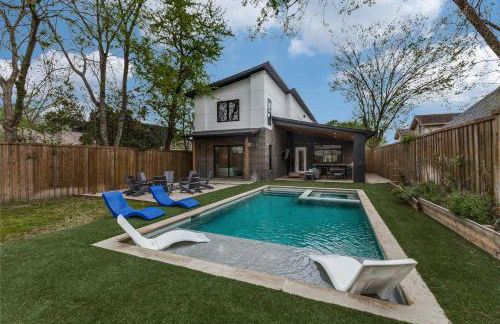 Mod Squad - Photo 46