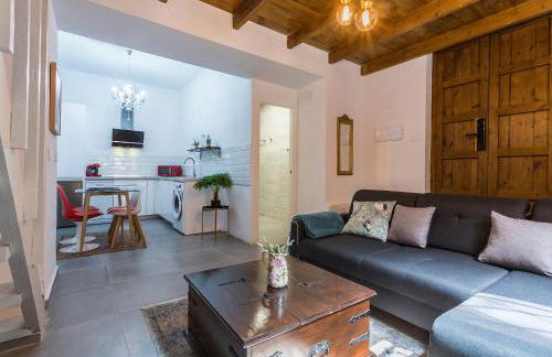 Duplex Los Corceles Casa Palacio - Foto 2