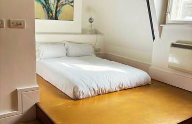 Airy Loft Apartment - Foto 8