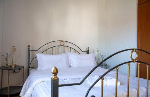 Lake House Ioannina - Photo 25