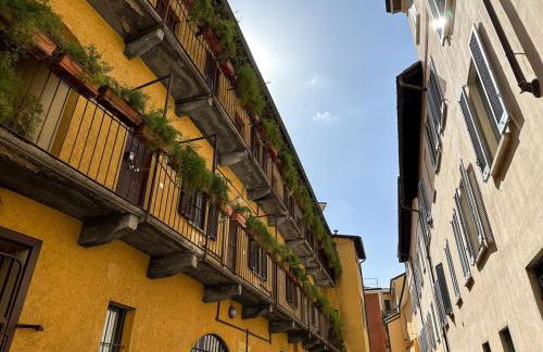 Cozy Duomo and Castello Sforzesco - Photo 11