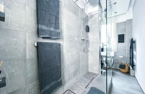 Modernes, mediales Apartment, Nähe der Neuen Leipziger Messe, bis vier Personen - Photo 24