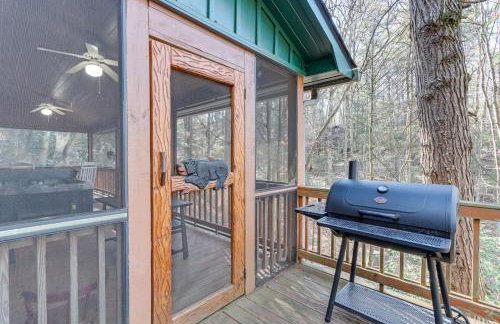 Secluded Cherry Log Cabin with Hot Tub and Swings! - Photo 31
