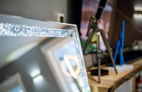 New Sunday River Ski Retreat with Hot Tub Spa - FirePit Sleeps 16 - Foto 34