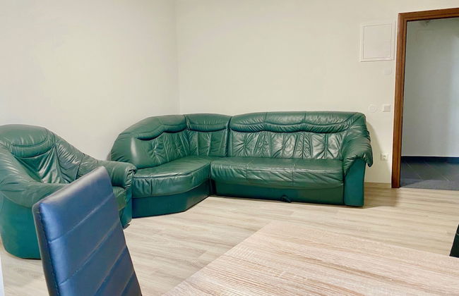 Cardinal Central Apartment - Photo 8