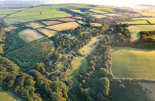Timber Hill Self Catering Cedar Lodges - Foto 21