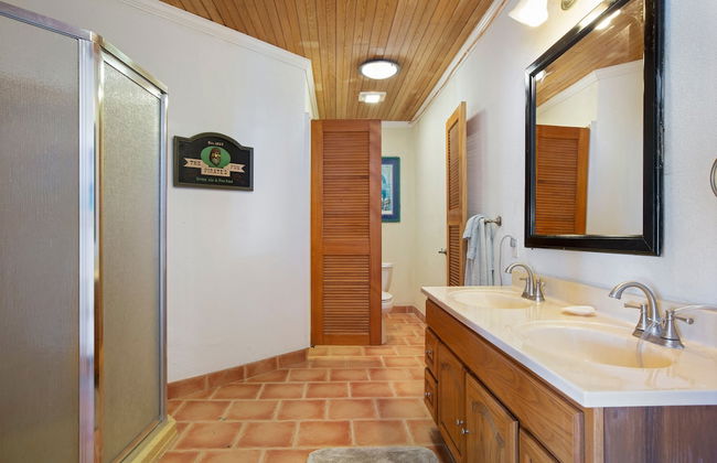 Neptune Cove 5 Bedroom Home - Foto 17