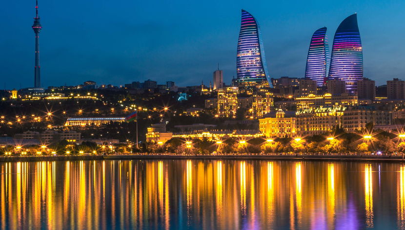 Tour nocturno por Bakú