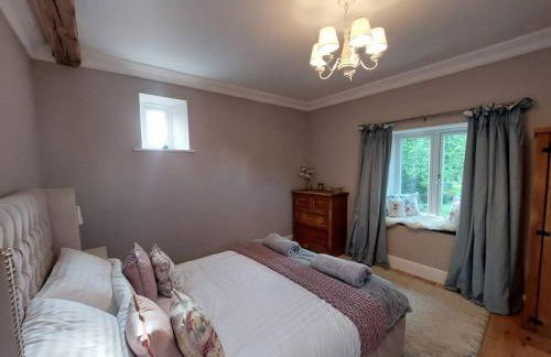 Luxury Victorian Hayloft barn self contained - Photo 10