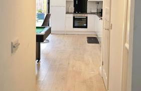 Manchester 2BR Luxe Lounge, Hot Tub, Pool Table - Photo 18