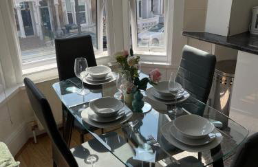 Large, Bright and Spacious 3 Bed Flat in London - Foto 24