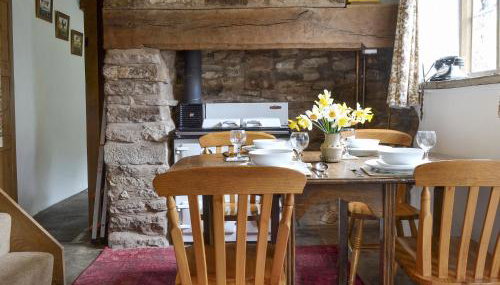 Titchbourne Cottage - Photo 4