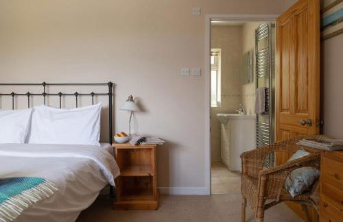 Chase Lodge, Kenilworth, Family Sized Cottage With free Wifi - Foto 13