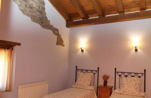 Apartamentos Clavería - Foto 27