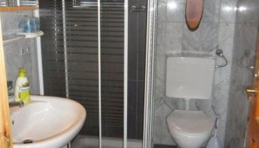 Komfortables-Ferienblockhaus-Nr-27-56-qm-bis-4-Personen-Viechtach-Jaegerpark - Foto 4