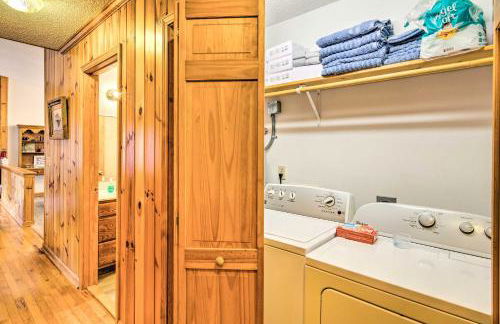 Families and Outdoor Groups! Mtn-View Marion Cabin - Foto 22