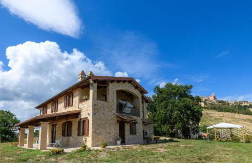 3 Bedroom Lovely Home In Montedinove - Foto 1