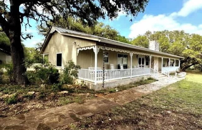 Stunninghome on The Blanco River - Foto 31