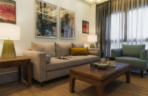 TuAnfitrion Constitución - Free parking - Photo 11