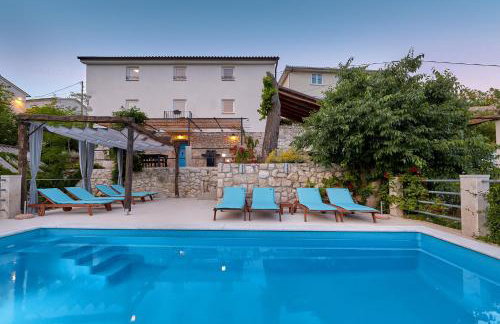 Villa Eugenia for 8 people with private pool & large garden only 3 km from the beach - Foto 1