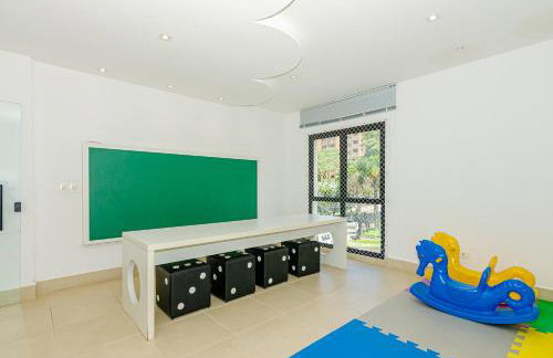 Sky Batel - Apartamentos UROOMS - Photo 17