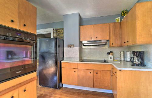 Glasgow Home with Porch Close to Lake and Caves! - Foto 8