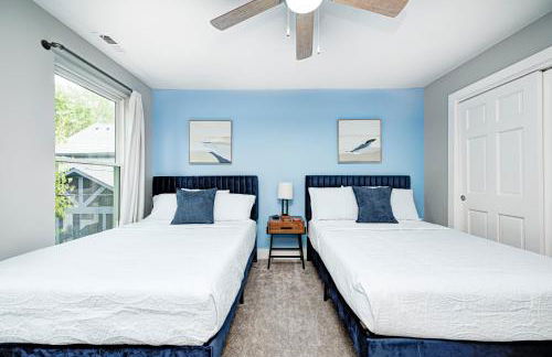 Indy Getaway - 5BR - Sleeps 16 - Arcade games - Perfect for families and groups - Foto 4